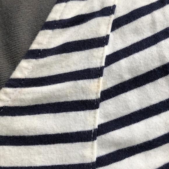 H&M navy/white stripe, exposed zipper tee - Picture 8 of 8